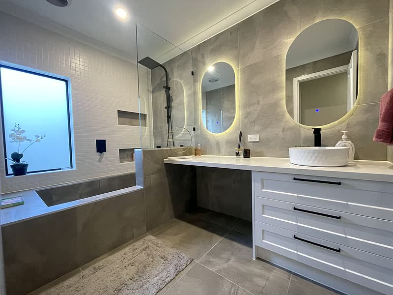 Backlit Mirror Ensuite — renovation by TIJ Australia